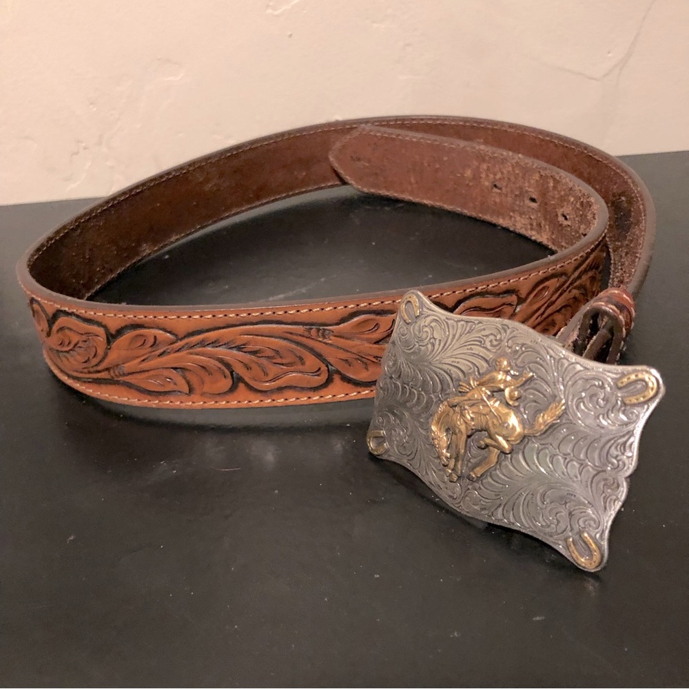 Leather engraved design belt with buckle